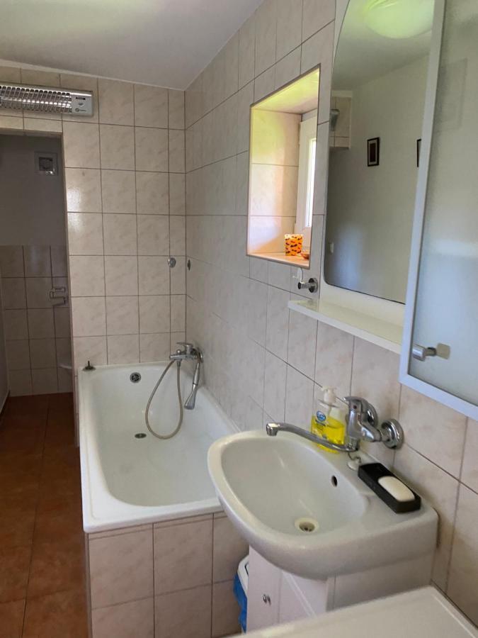 Vityesz Vendégház ** Chl'aba Exterior foto